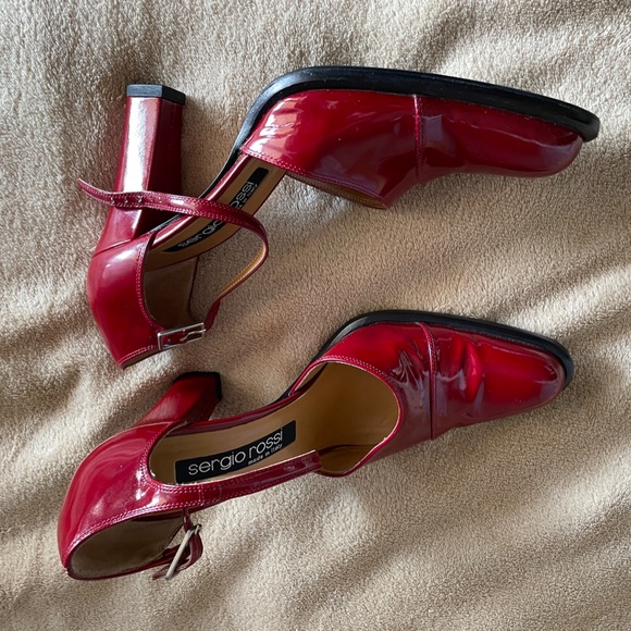 Candy Apple Red Patent Leather Sergio Rossi High Heel Shoes. Size 39 / US 9 - Picture 3 of 13